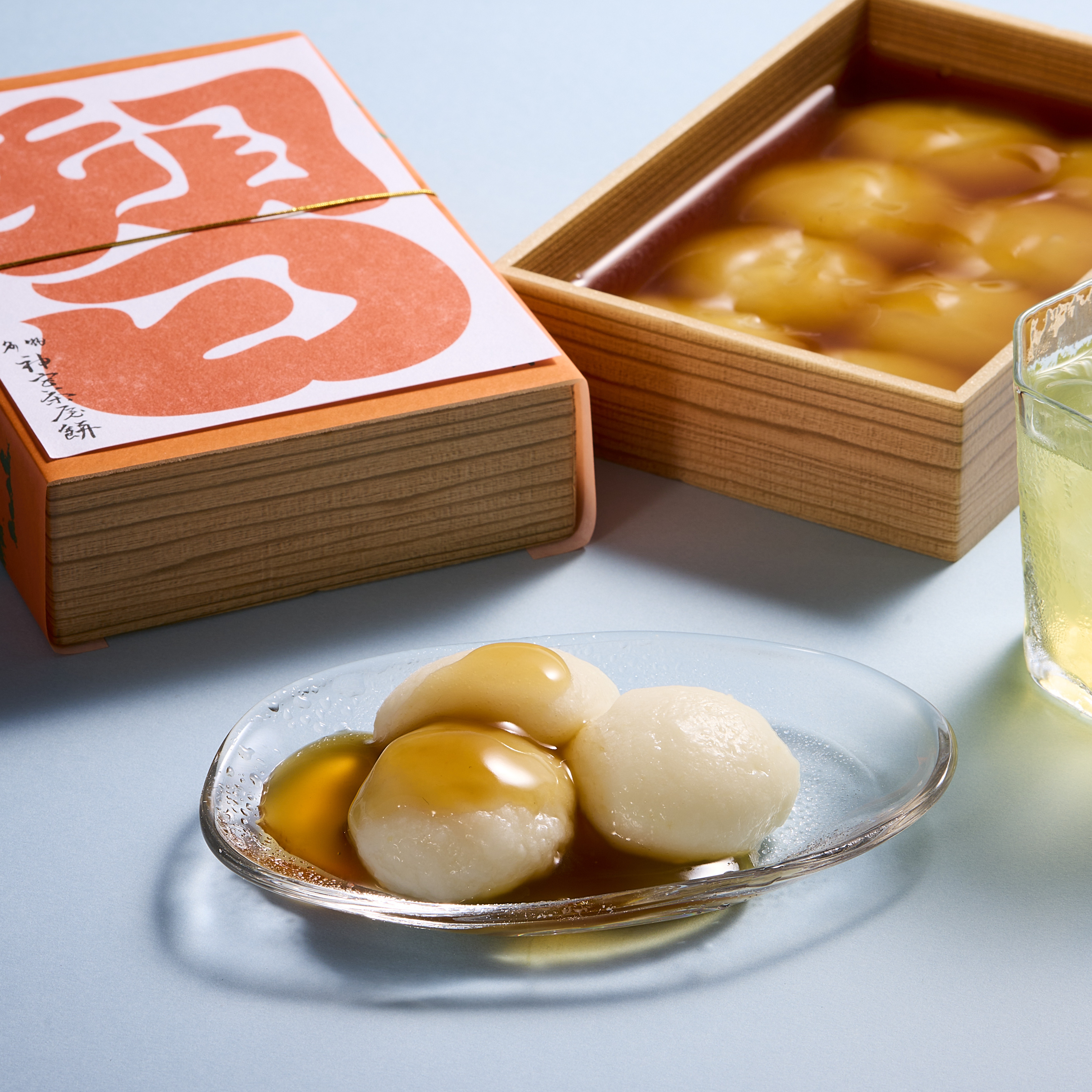 6月1日(月)販売「朔日限定 神宮茶屋餅 ーみたらしー」